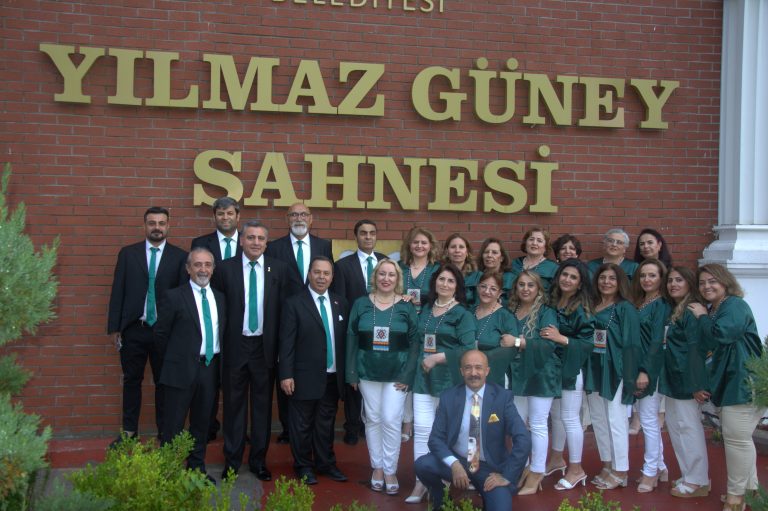 Ardahanlılar ve Serhatlılar Korosu – Yılmaz Güney Sahnesi – Ankara Konseri